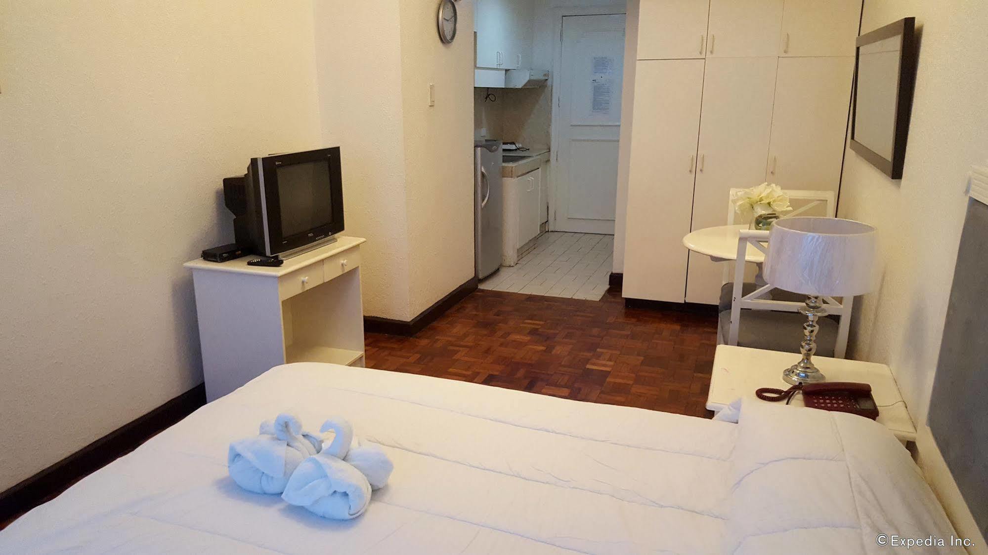 Mpt Suites Makati City Exteriér fotografie