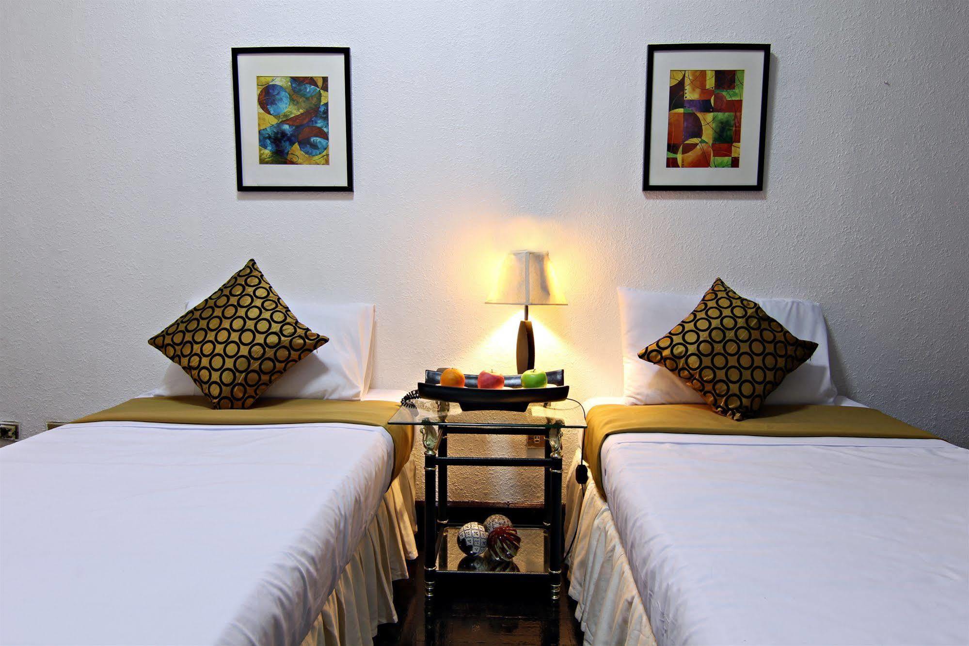 Mpt Suites Makati City Exteriér fotografie