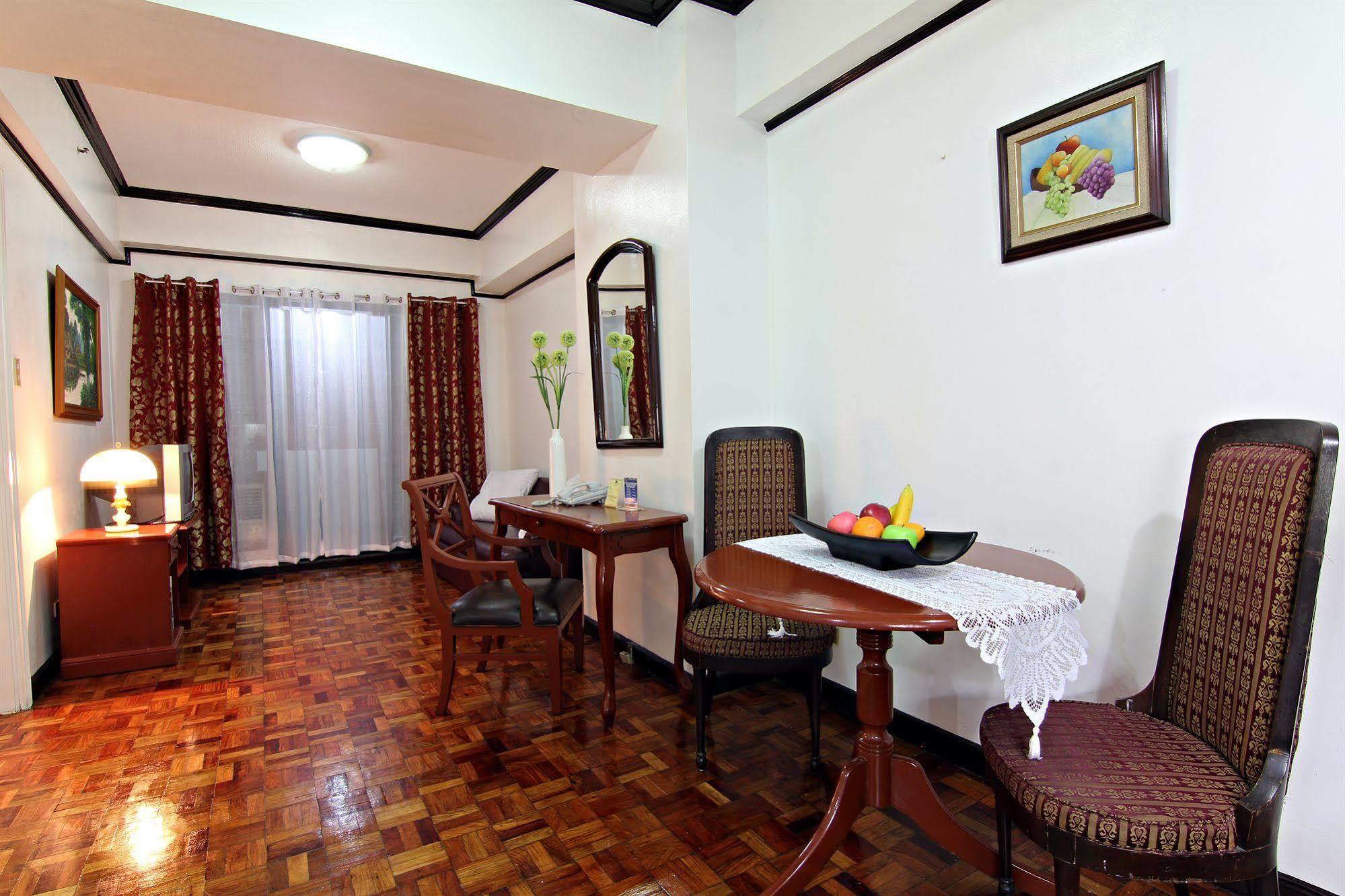 Mpt Suites Makati City Exteriér fotografie