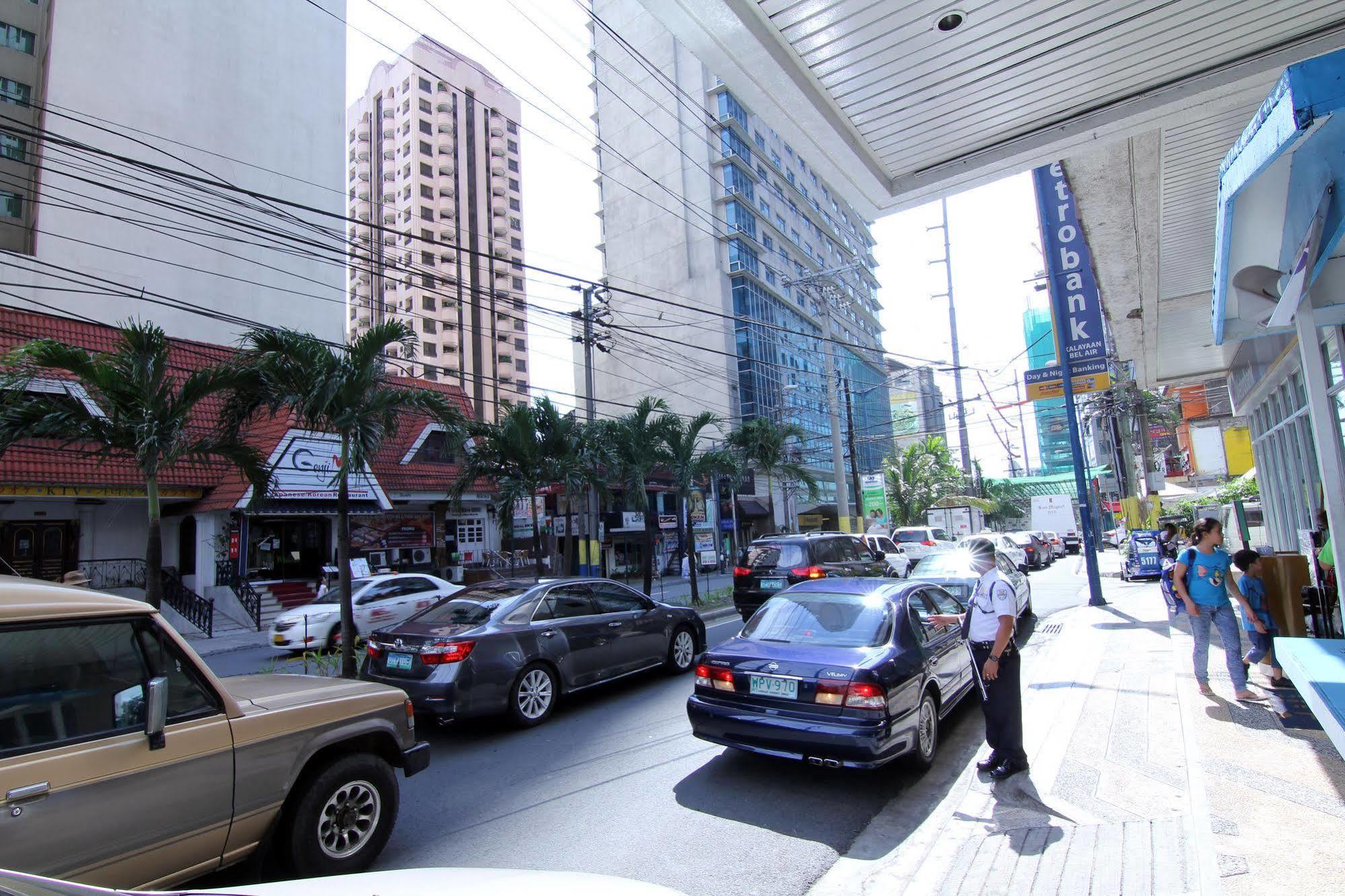 Mpt Suites Makati City Exteriér fotografie